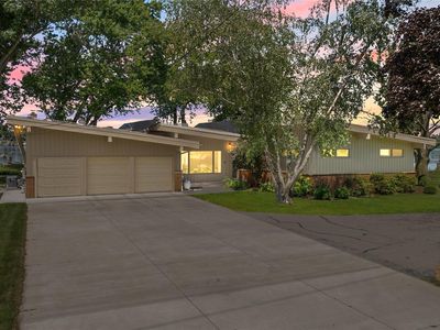 22442 W River Rd, Grosse Ile, MI, 48138