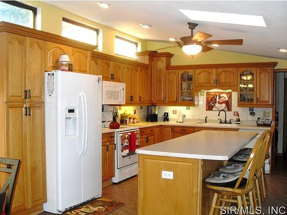 Spacious kitchen