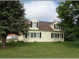 7241 19th Ave, Van Horne, IA 52346