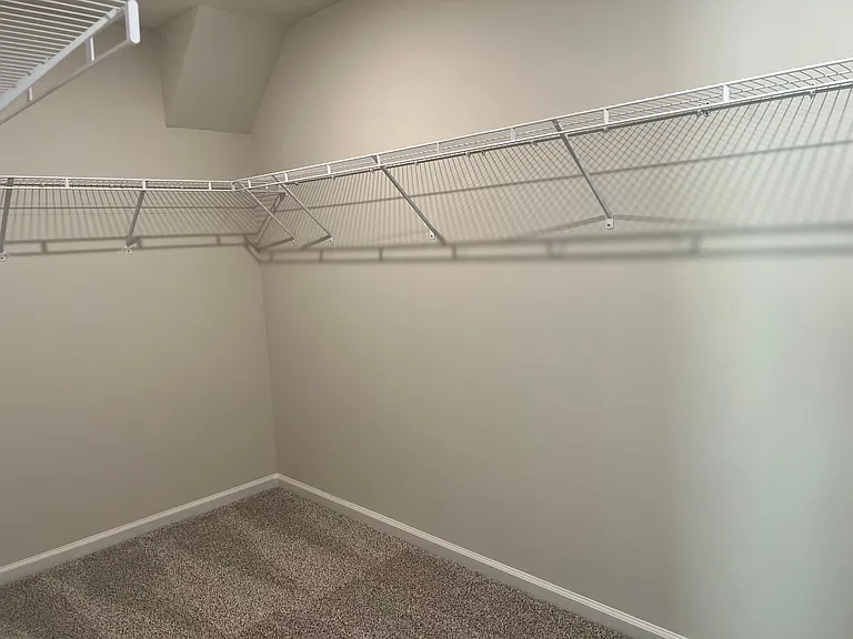 1692 Villageside Ct — Photo 9