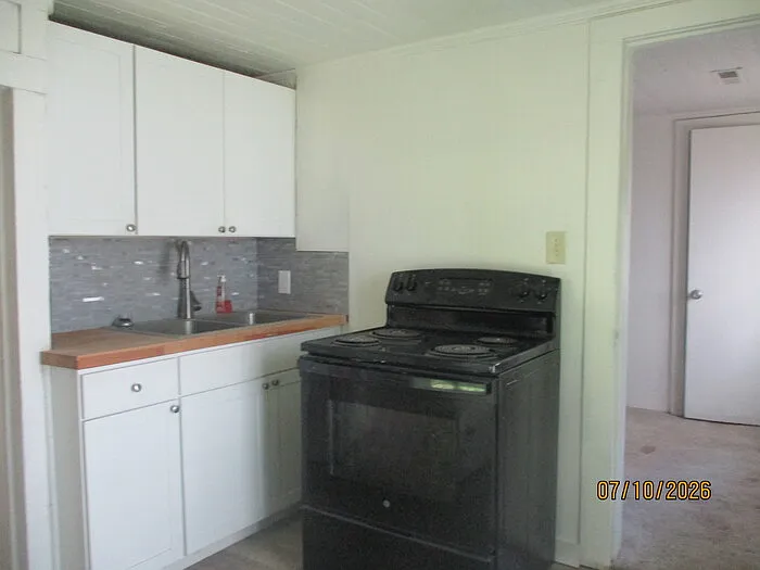 348 Broad Dr SW — Photo 4