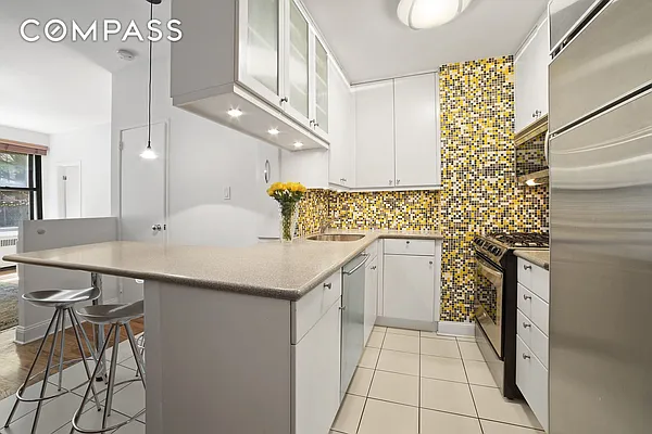 Sold by Compass | media 3