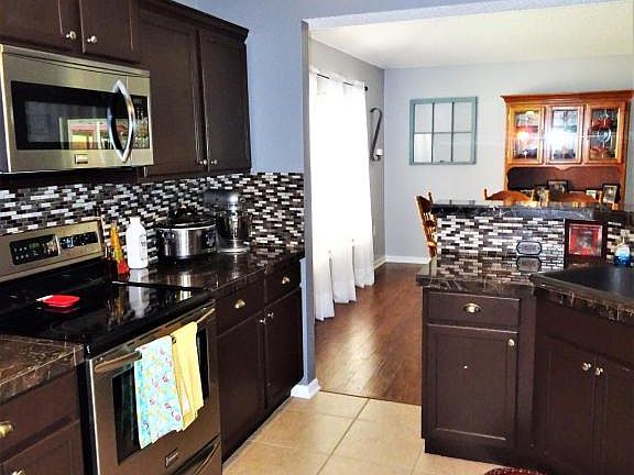 5th image of 37125 Southern Glen Way