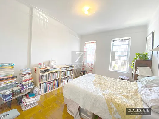 Rented by ZealEstate Group Inc | media 5