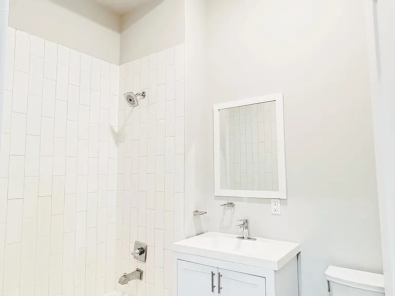 114 Ellison St #2-D — Photo 7
