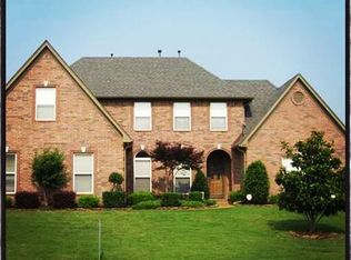 9045 Carriage Creek Rd, Arlington, TN 38002