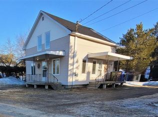 547 Principale St, Edmundston, NB E7C 0B2
