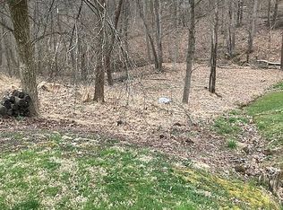 Old Trail Rd, Huntington, WV 25704