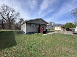 1801 Exeter Ave #1/2, Middlesboro, KY 40965