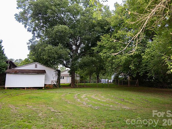 2nd image of 4170 Duff Dr
