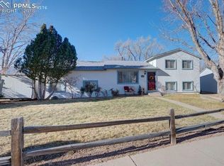4002 N Colony Hills Cir, Colorado Springs, CO 80916