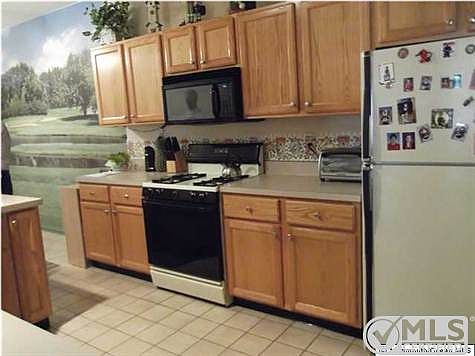 2nd image of 126 Greenlawns Dr