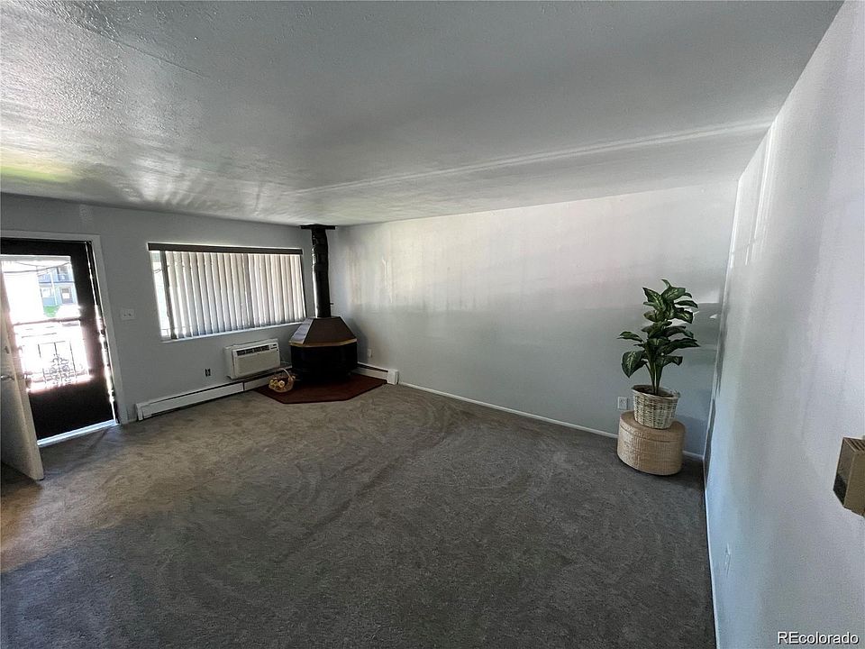 1st image of 2565 S Sheridan Boulevard #20