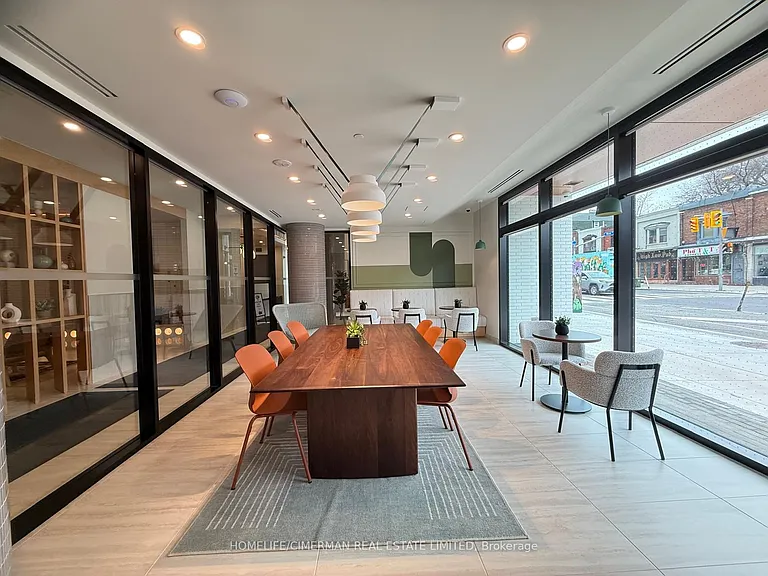 1660 Bloor St W #810 — Photo 25