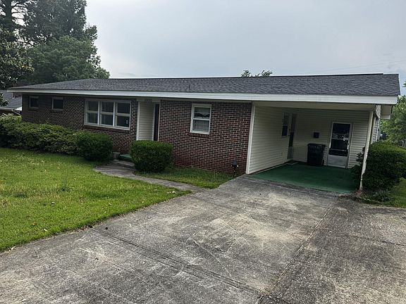 2nd image of 3800 12th St E