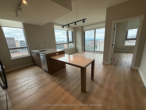 2nd image of 275 Carling Ave #1207