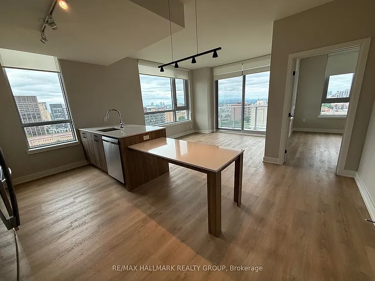 275 Carling Ave #1207 — Photo 21