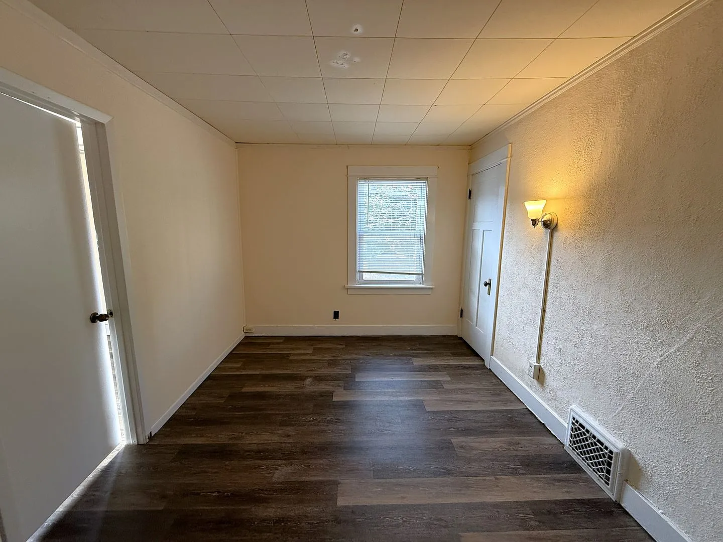 1443 Regent St (3 BR) — Photo 4