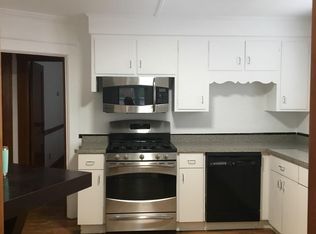 30 7th St #1, Medford, MA 02155