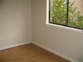 5th image of 890 Elmridge Way