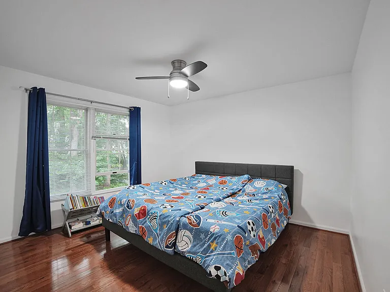 18420 Shady View Ln — Photo 27