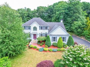 15 Sophia Ln, Smithfield, RI 02828