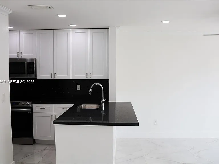 2550 W 67th Pl #22-32 — Photo 11