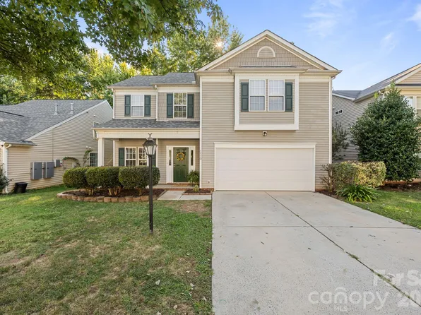 5520 Waverly Lynn Ln, Charlotte, NC 28269