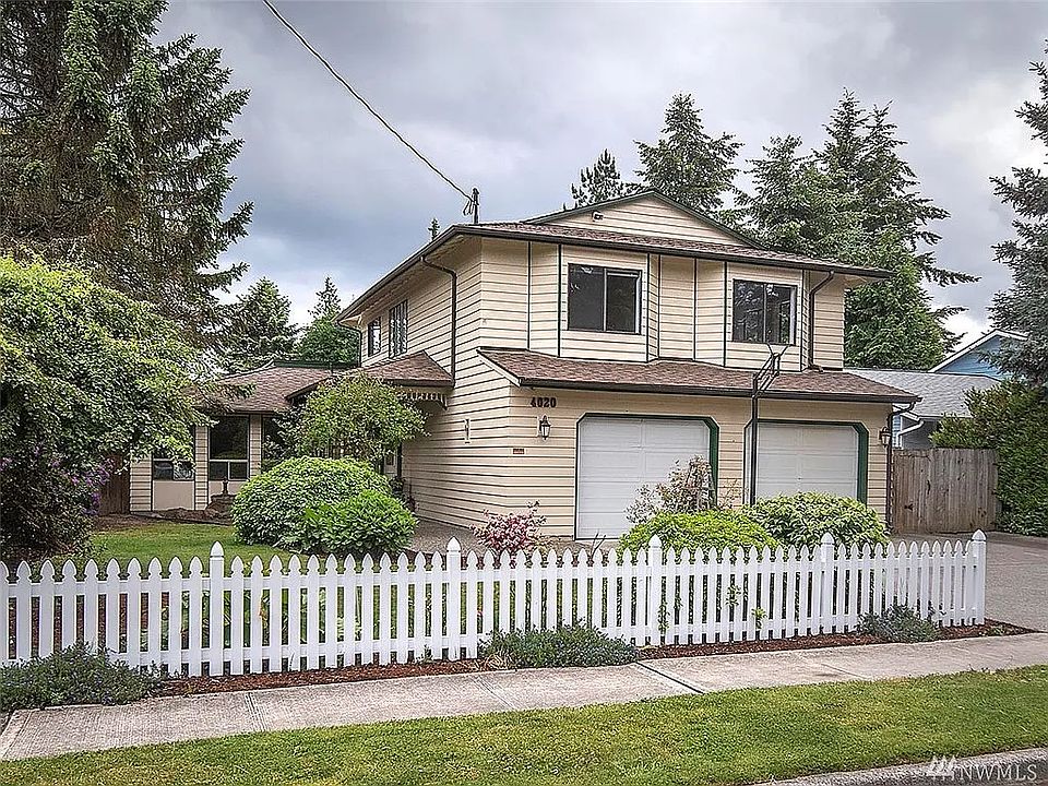 1st image of 4020 192nd St SW