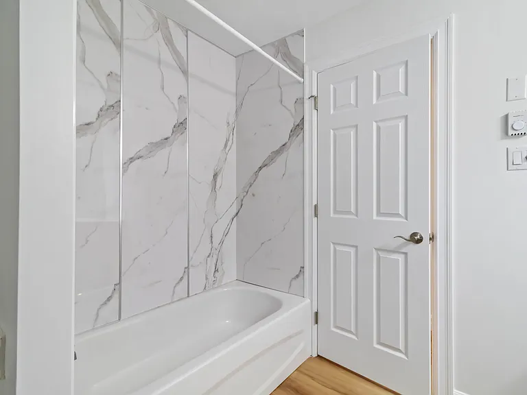 7 Brookdale Ct #705 — Photo 21