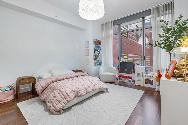 Rented by Platinum Properties | media 25