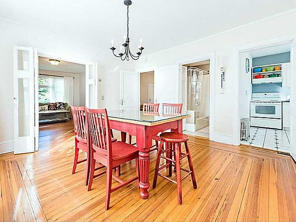 5th image of 41-43 Blackstone Blvd