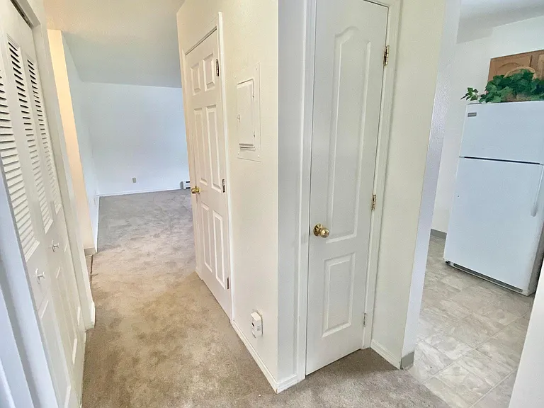 524 N Bliss St — Photo 6