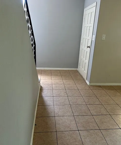 223 E Park St #6 — Photo 9