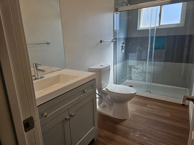 Chic studio in Normal Heights — Photo 7