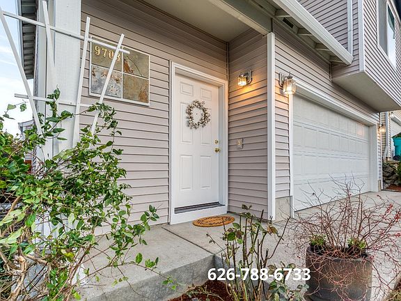 2nd image of 9703 NE 26th Pl