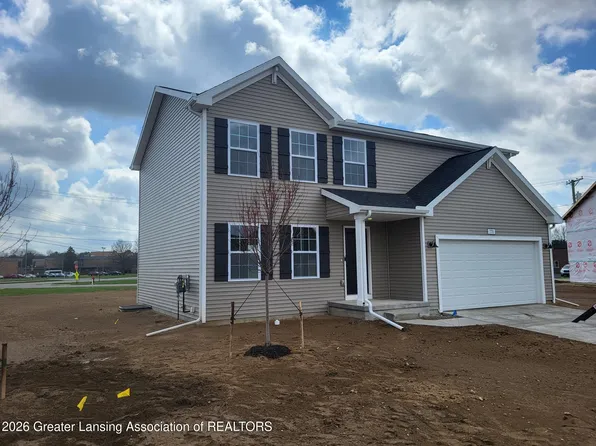 770 Saint Andrews Dr, Eaton Rapids, MI 48827