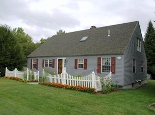 661 Greenfield Rd, Peterborough, NH 03458