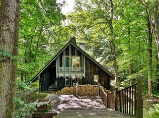 212 Falcon Loop E, Rochester, VT 05767