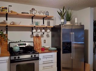 233 Edpas Rd #233, New Brunswick, NJ 08901