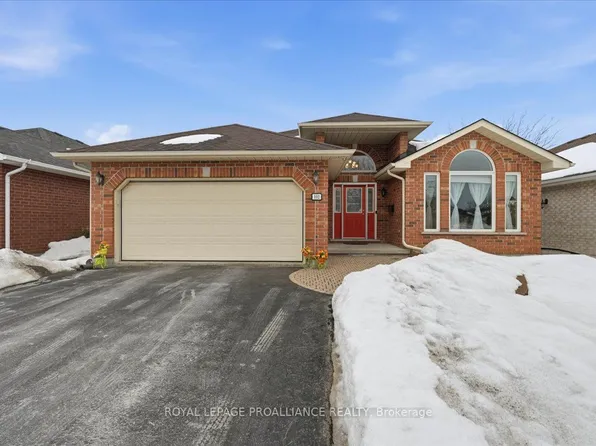 102 Hickory Grv, Belleville, ON K8N 5Z2