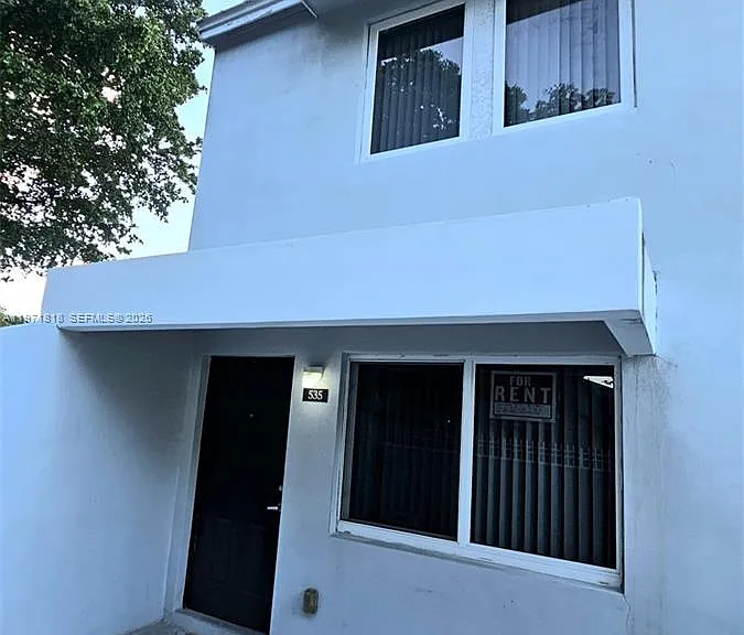 535 NW 19th St #369 — Photo 3