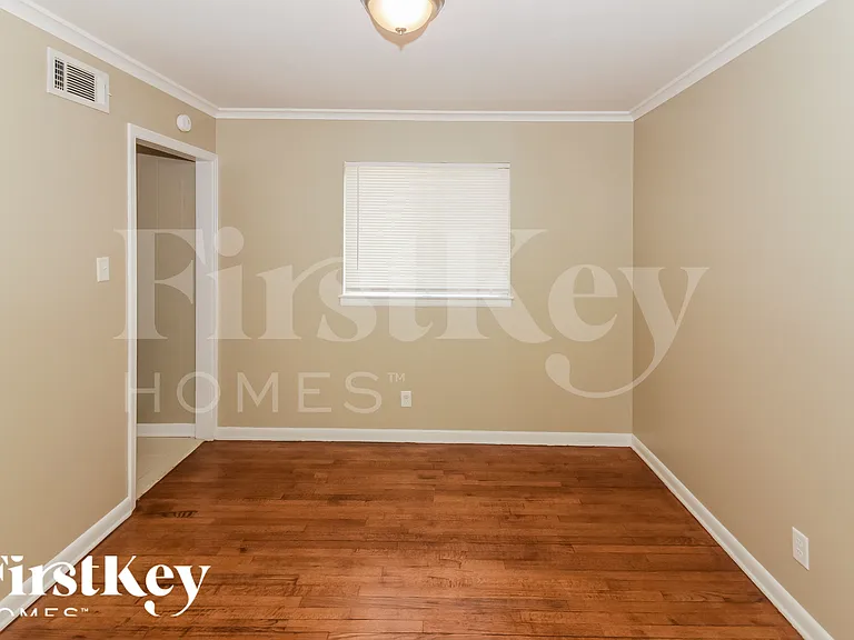 5405 Lyford Ave — Photo 14
