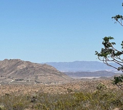 2nd image of 5437 Davis Way