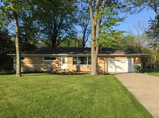 693 Erie Rd, Eastlake, OH 44095