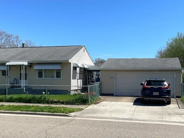 1132 Battles Ave, Akron, OH 44314