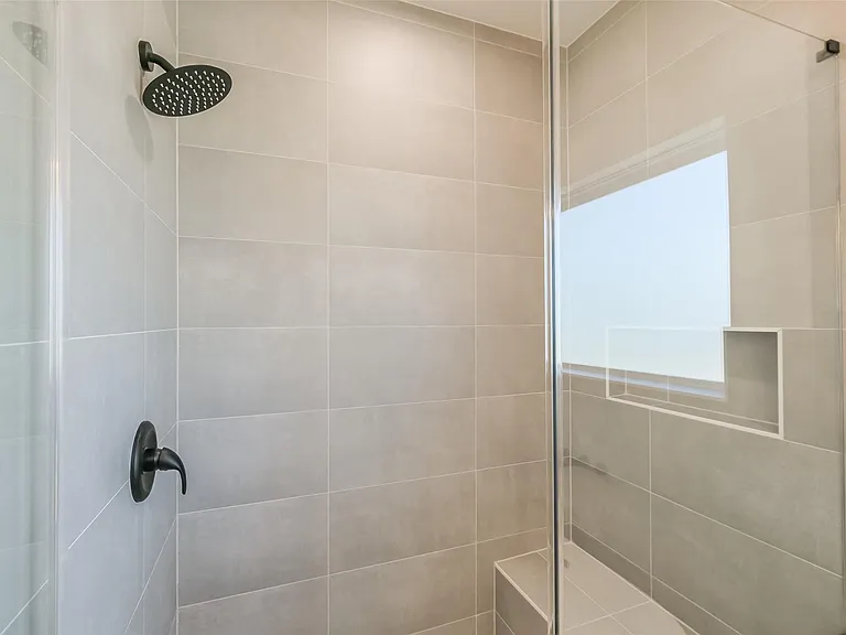 8315 Brecha Ln — Photo 30