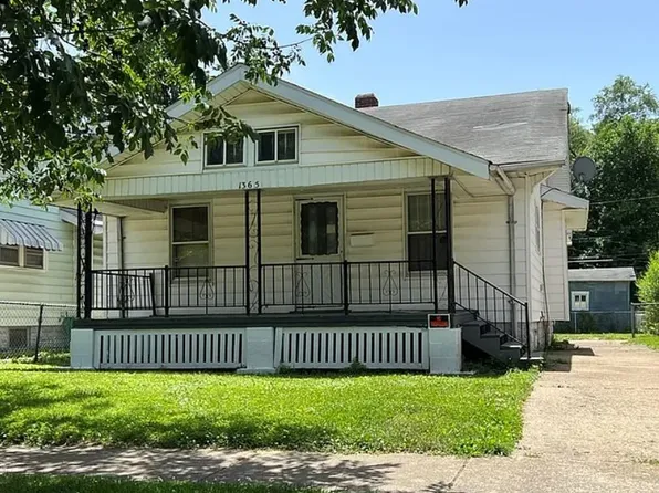 1365 E Walnut St, Decatur, IL 62526