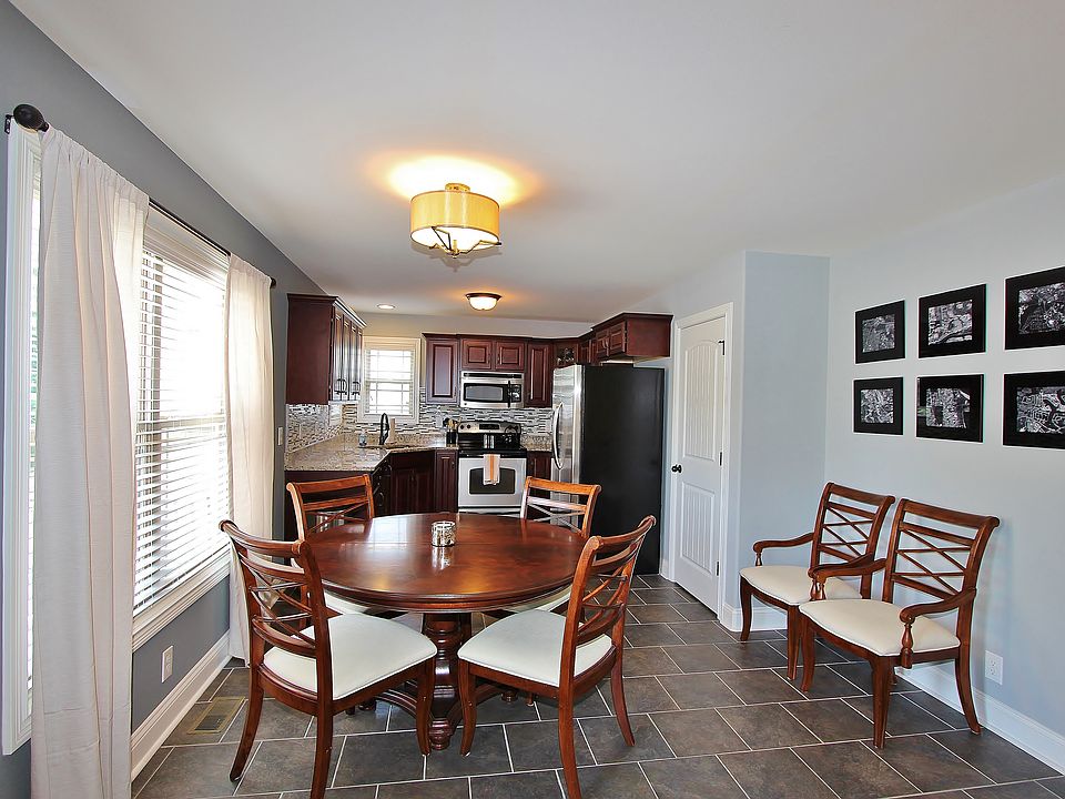 1st image of 1764 Apache Way