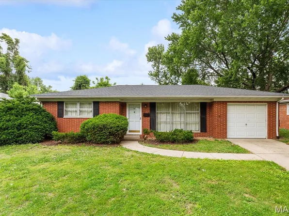 48 Gatewood Ct, Belleville, IL 62226